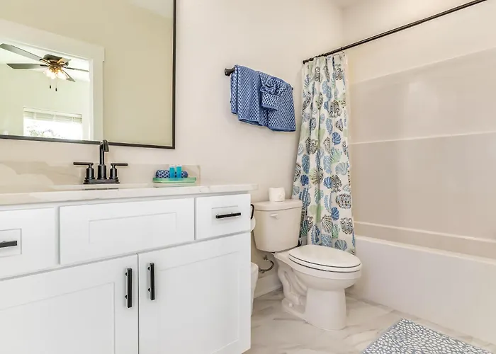 Downtown Sea Escape Iv * Pensacola