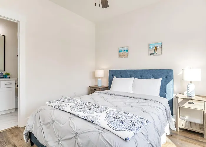 Apartment Downtown Sea Escape Iv Pensacola