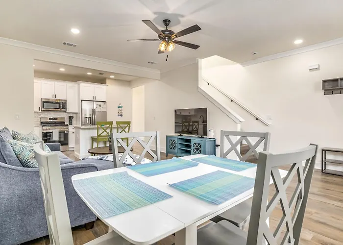 Apartment Downtown Sea Escape Iv Pensacola